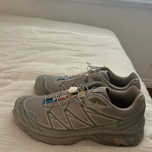 Salomon XT-6 Barely Worn